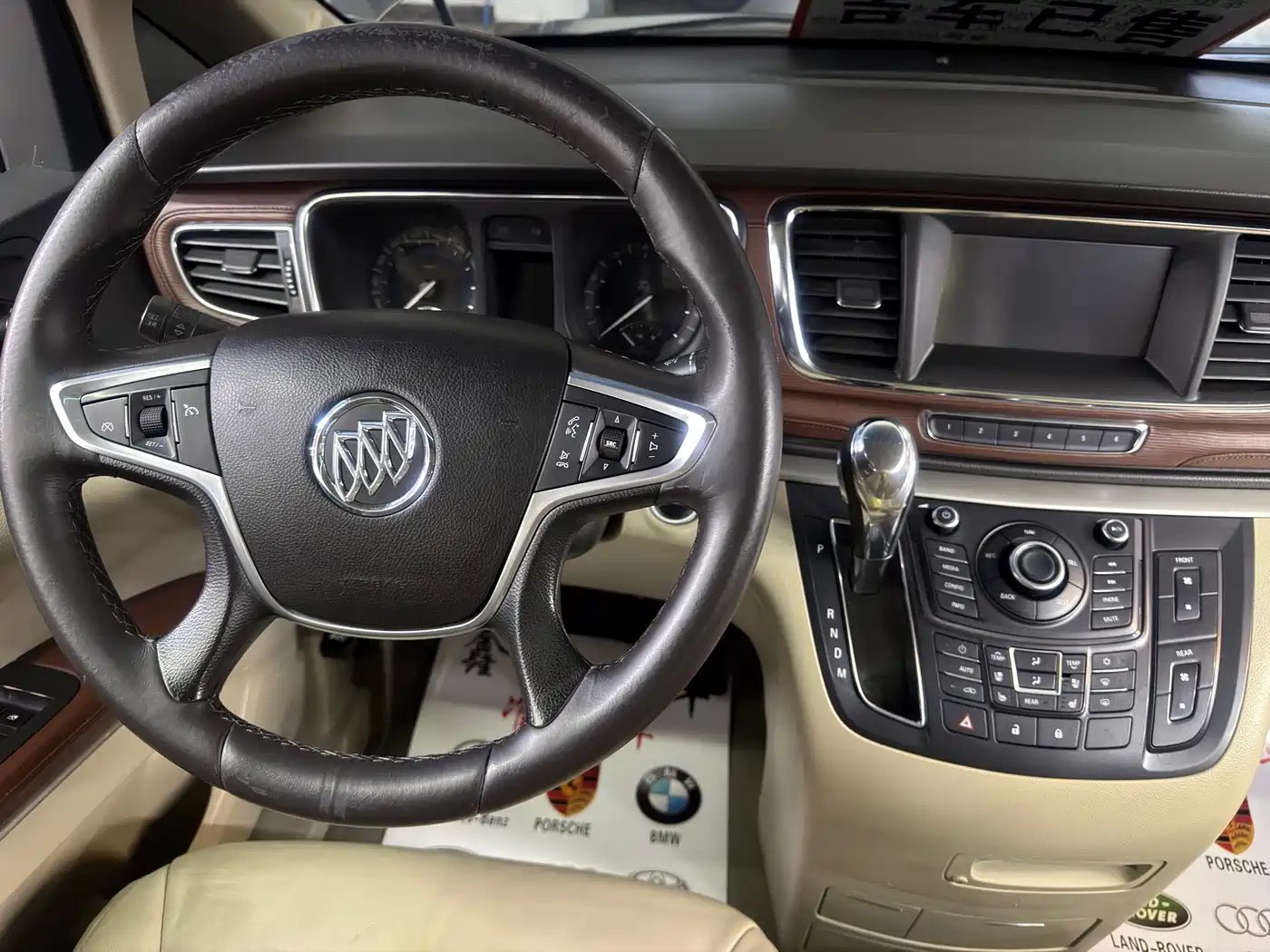 Buick GL8 2014 3.0L XT Luxury Business Flagship фото 7