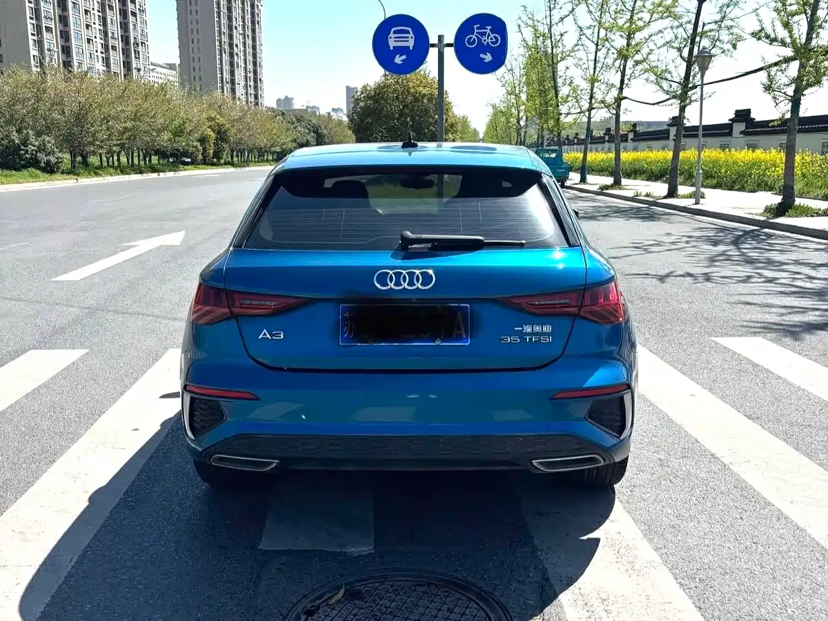 Audi A3 2021 Sportback 35 TFSI Fashion Sport фото 3
