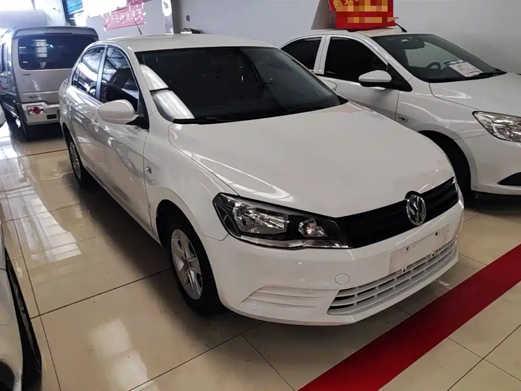 Volkswagen Jetta 2015 1.6L Manual Trend фото 4