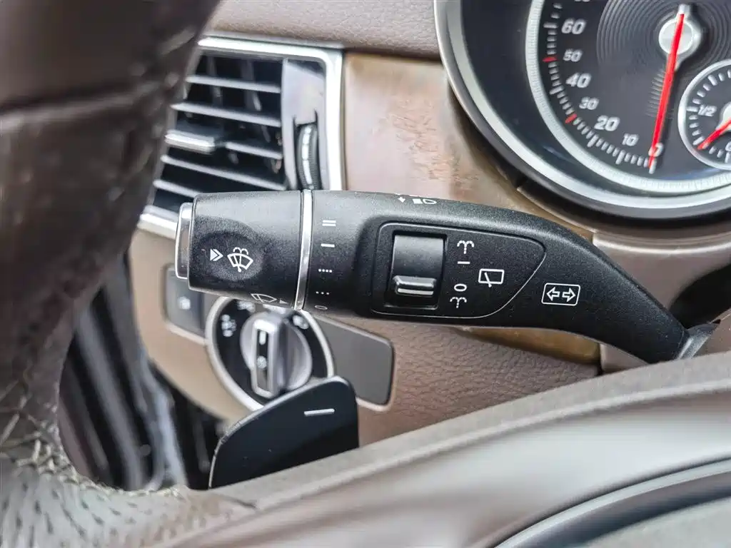 Mercedes-Benz GLE 2017 GLE 400 4MATIC фото 23