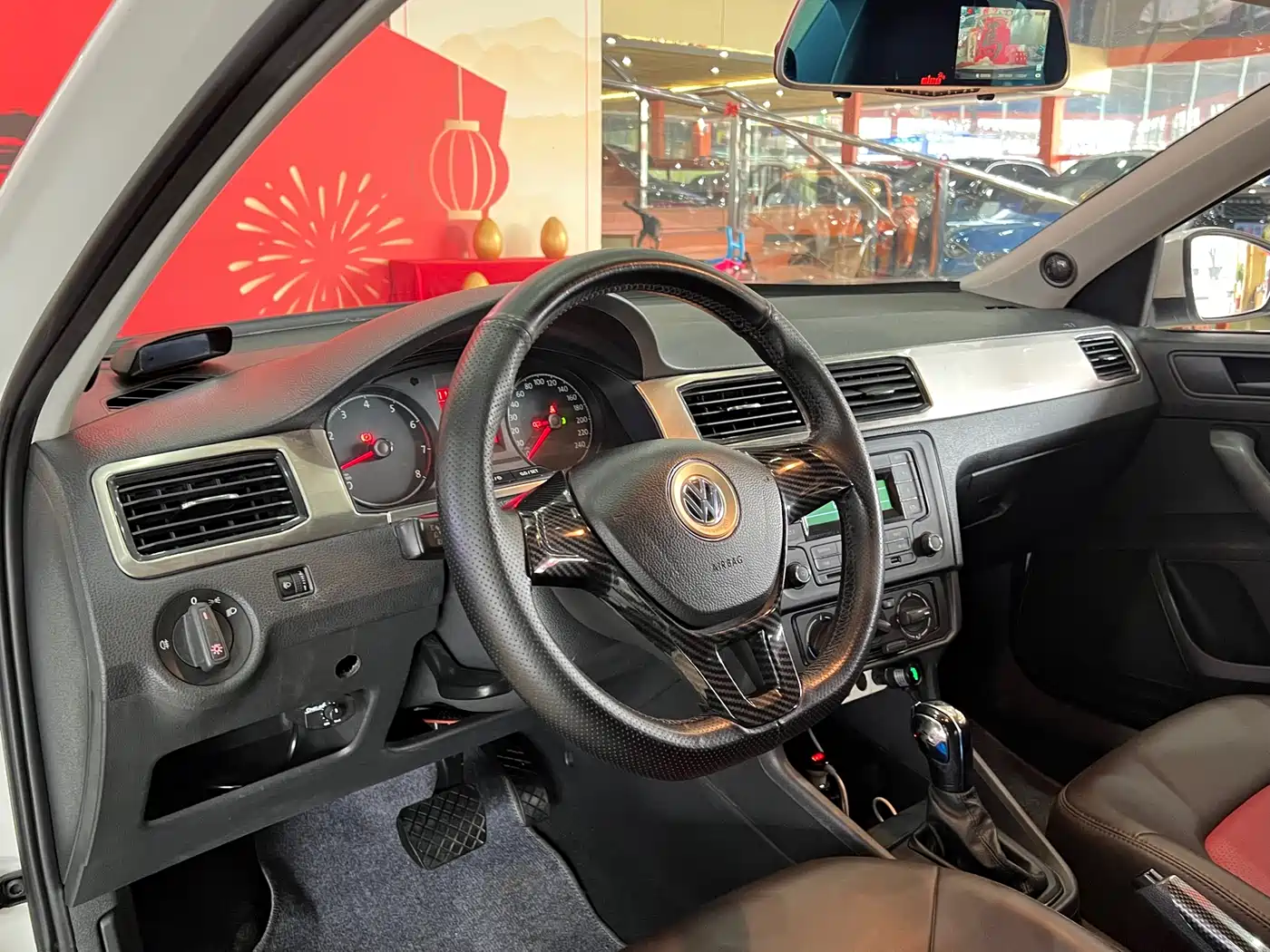 Volkswagen Santana 2016 1.6L Automatic Trend Edition фото 7