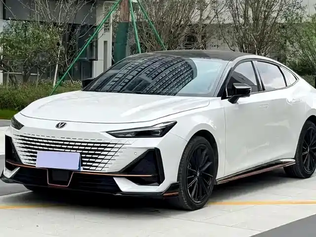 Changan UNI-V 2022