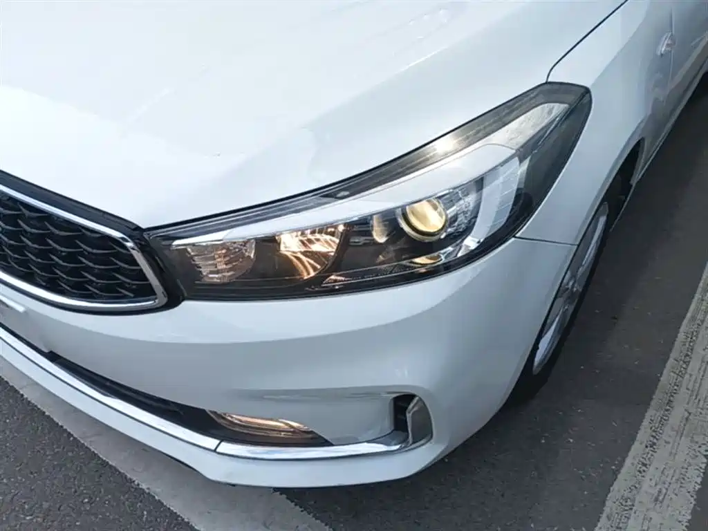 Kia K3 2016 1.6L Automatic GL фото 24