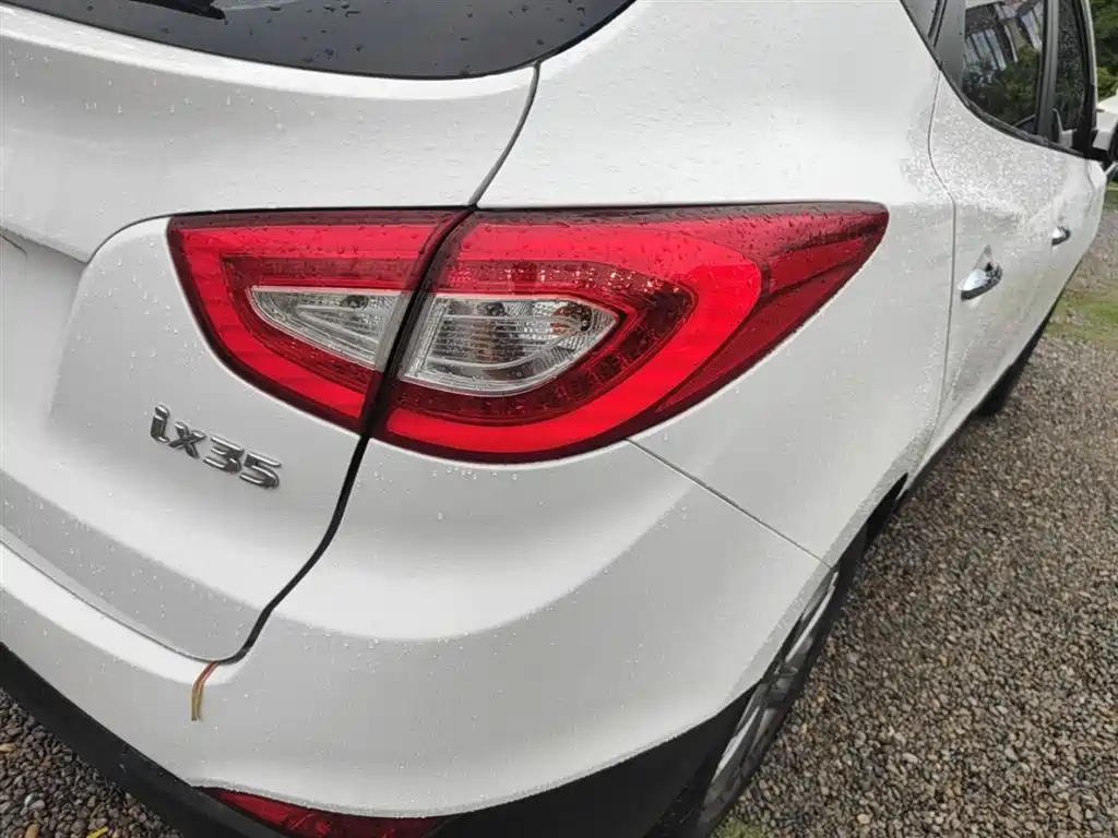 Hyundai Beijing Hyundai ix35 2013 2.0L Auto 2WD Smart GLS China IV фото 8