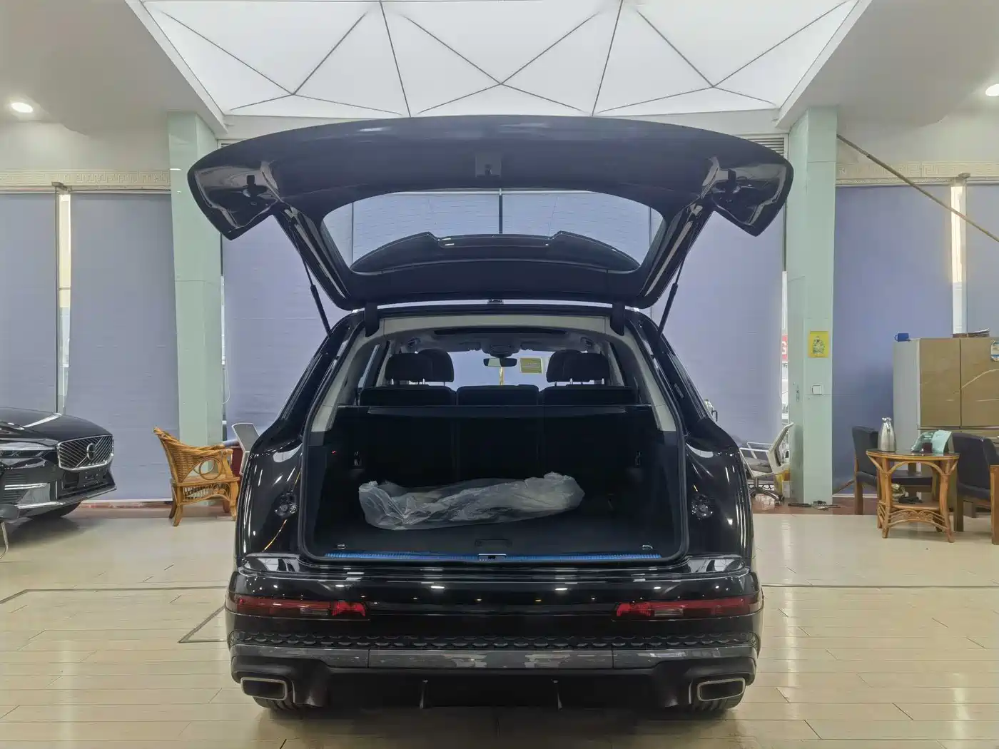 Audi Q7 2024 45 TFSI quattro S line Sport фото 14