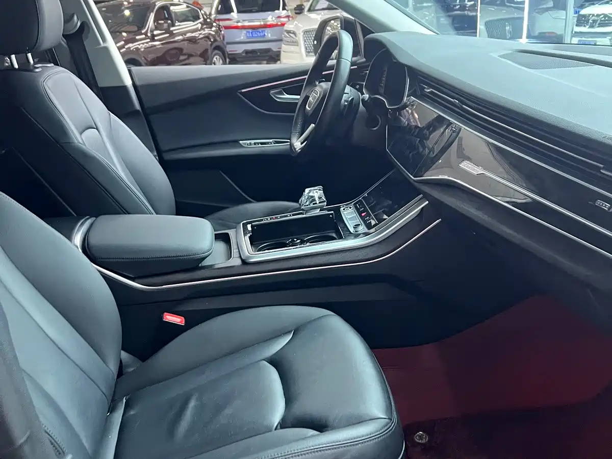 Audi Q8 2021 2021 Model 55 TFSI Luxury Dynamic