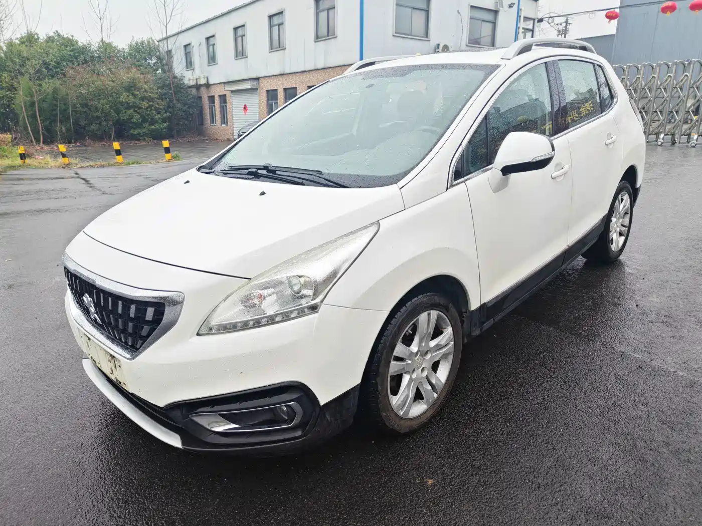 Peugeot 3008 2016 2.0L Automatic Standard Edition