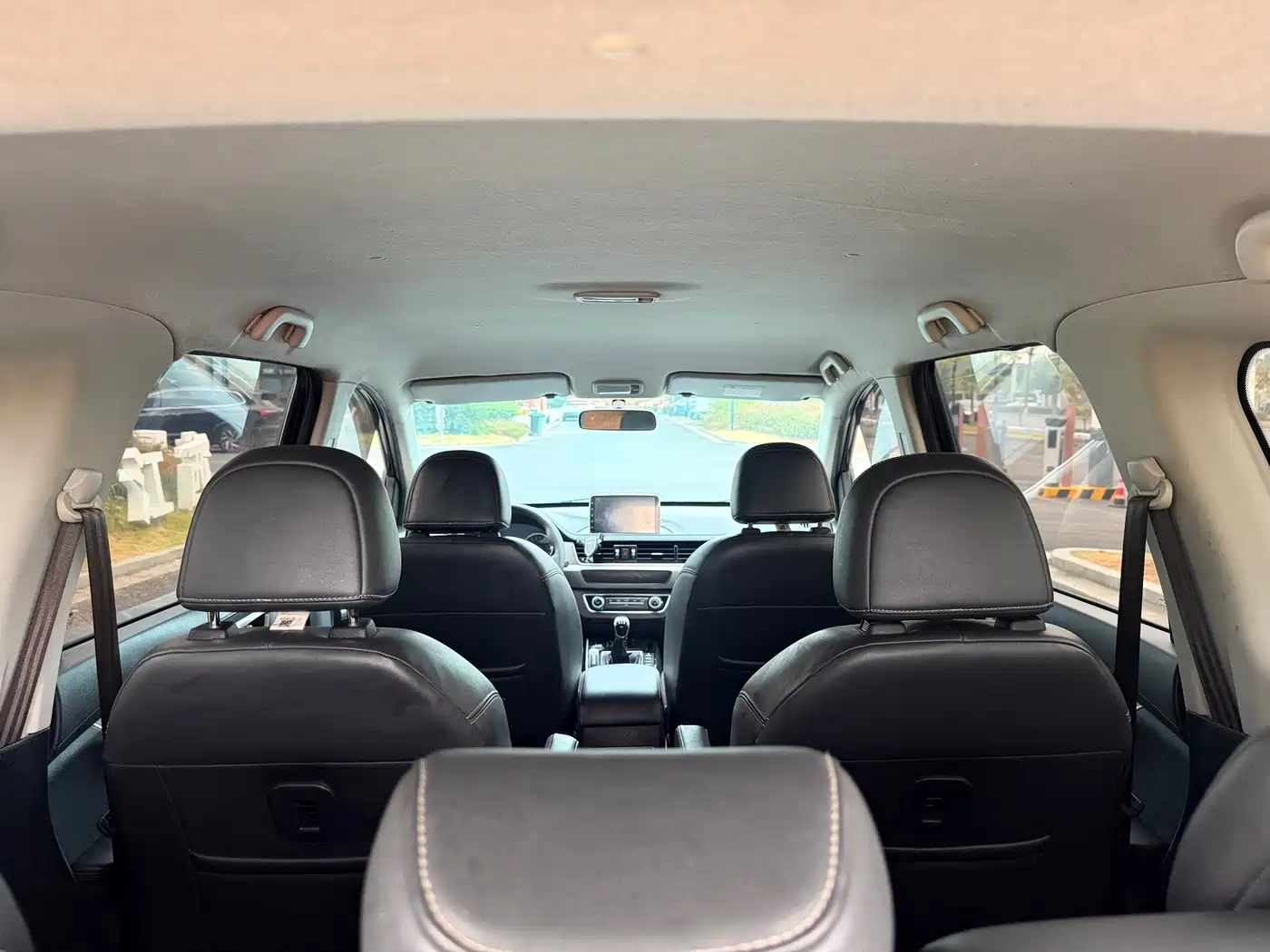 Dongfeng Fengxing Fengxing SX6 2022 2022 1.6L Manual Comfort