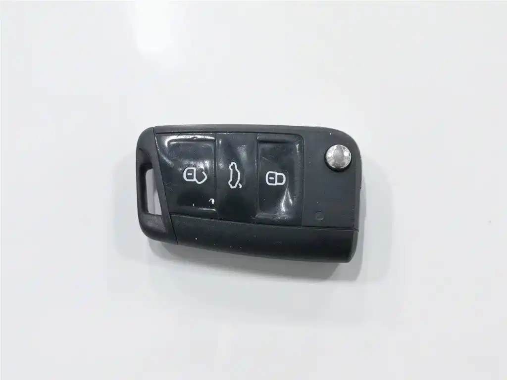 Volkswagen Polo 2019 Plus 1.5L Automatic Colorful Tech Edition фото 19