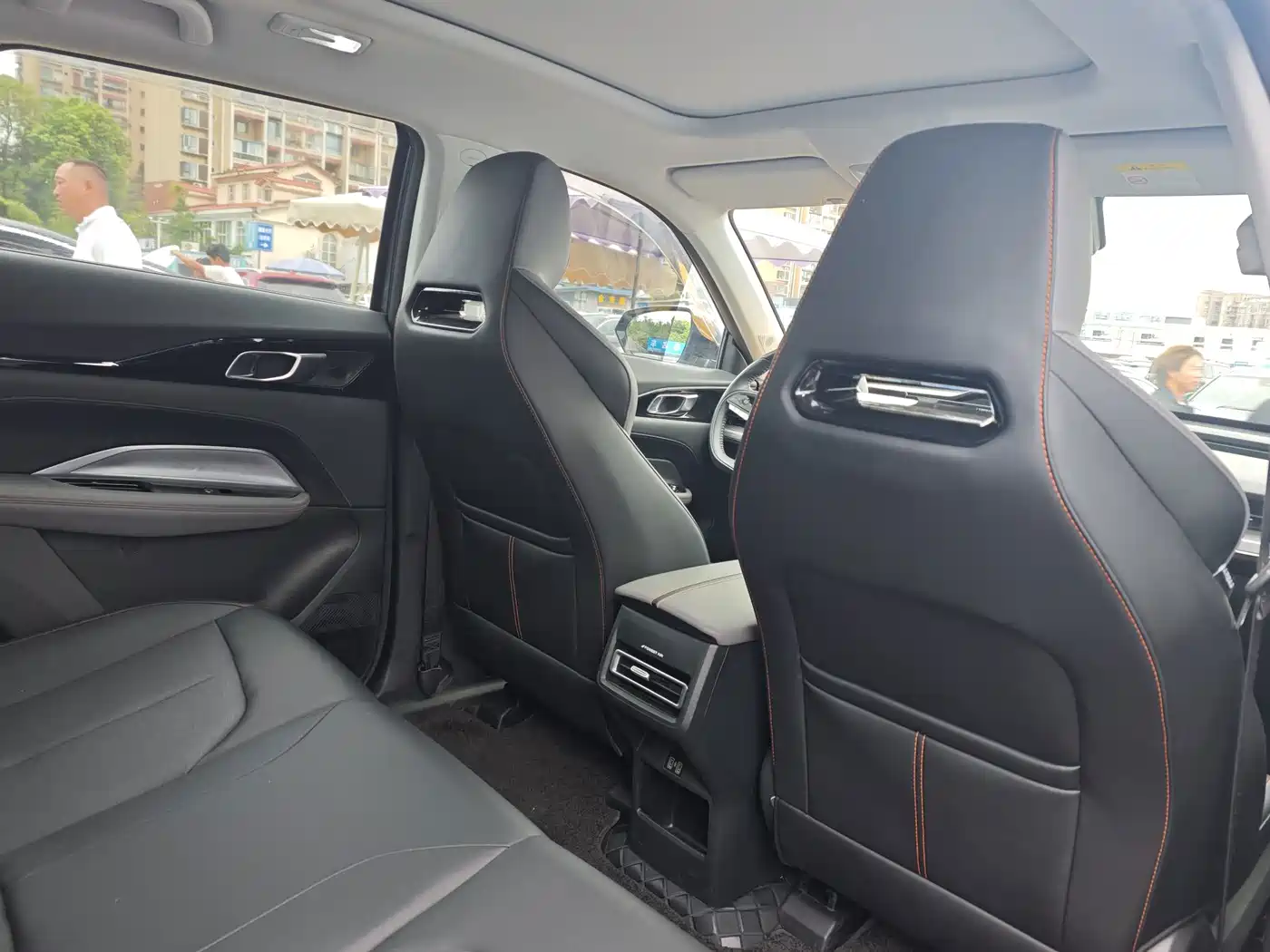 Changan Oshan Z6 2024 2023 Blue Whale 1.5T DCT Smart Leader