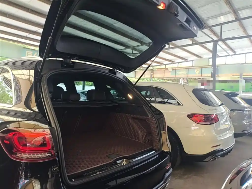 Mercedes-Benz GLC 2020 Facelift GLC 300 L 4MATIC Luxury фото 19