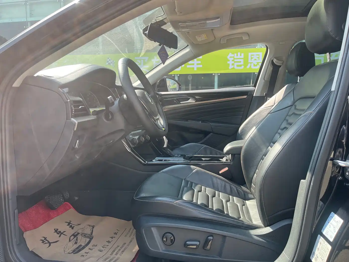 Volkswagen Passat 2019 330TSI Elite Version China VI фото 4