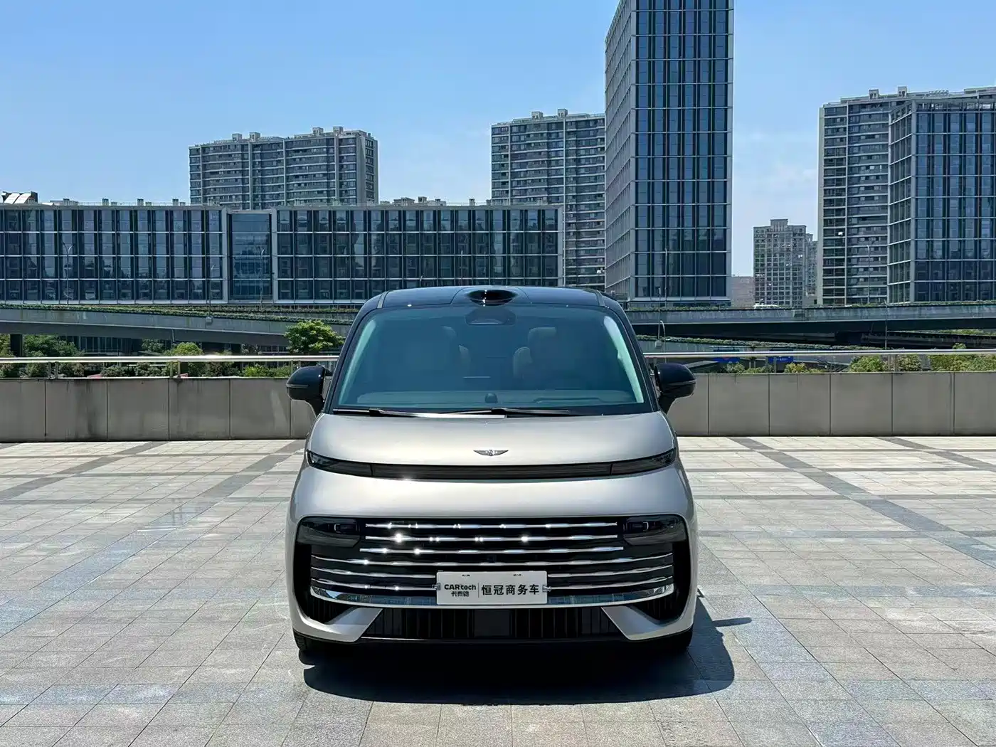 Geely Galaxy Galaxy V900 2026 2026 Model Base Version 8-Seater
