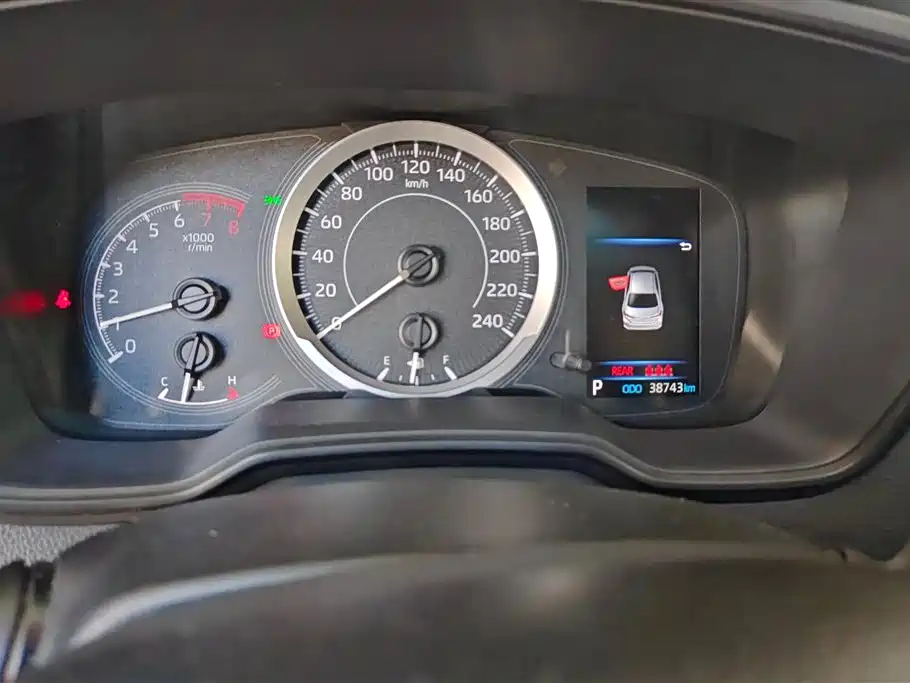 Toyota Corolla 2021 1.2T S-CVT Sport Edition фото 14
