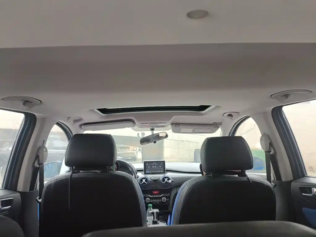 BAIC Senova X25 2016 2015 1.5L Automatic Elite