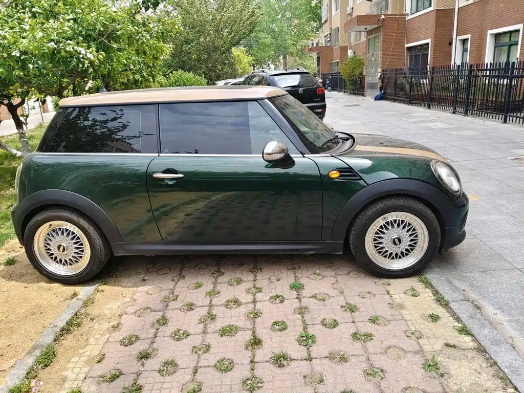 MINI MINI 2011 2011 1.6L COOPER Fun