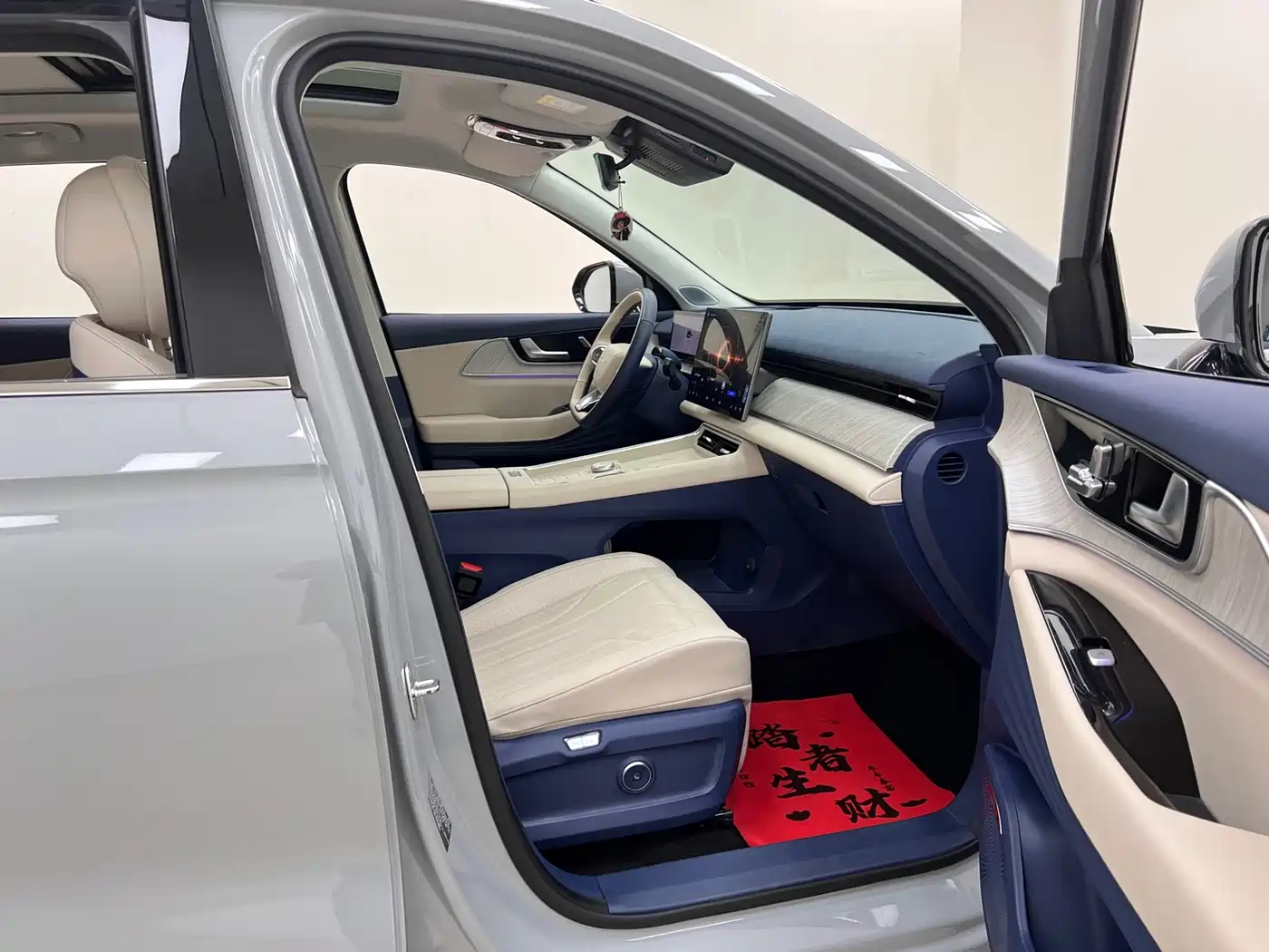 Chery Fengyun Fengyun T9 2024 2024 Model 120 Long Range Flagship 7-seater (NMC)