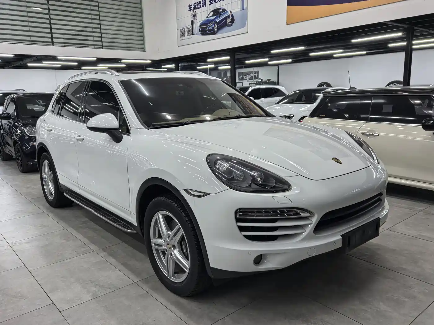 Porsche Cayenne 2011 Cayenne 3.0T фото 3