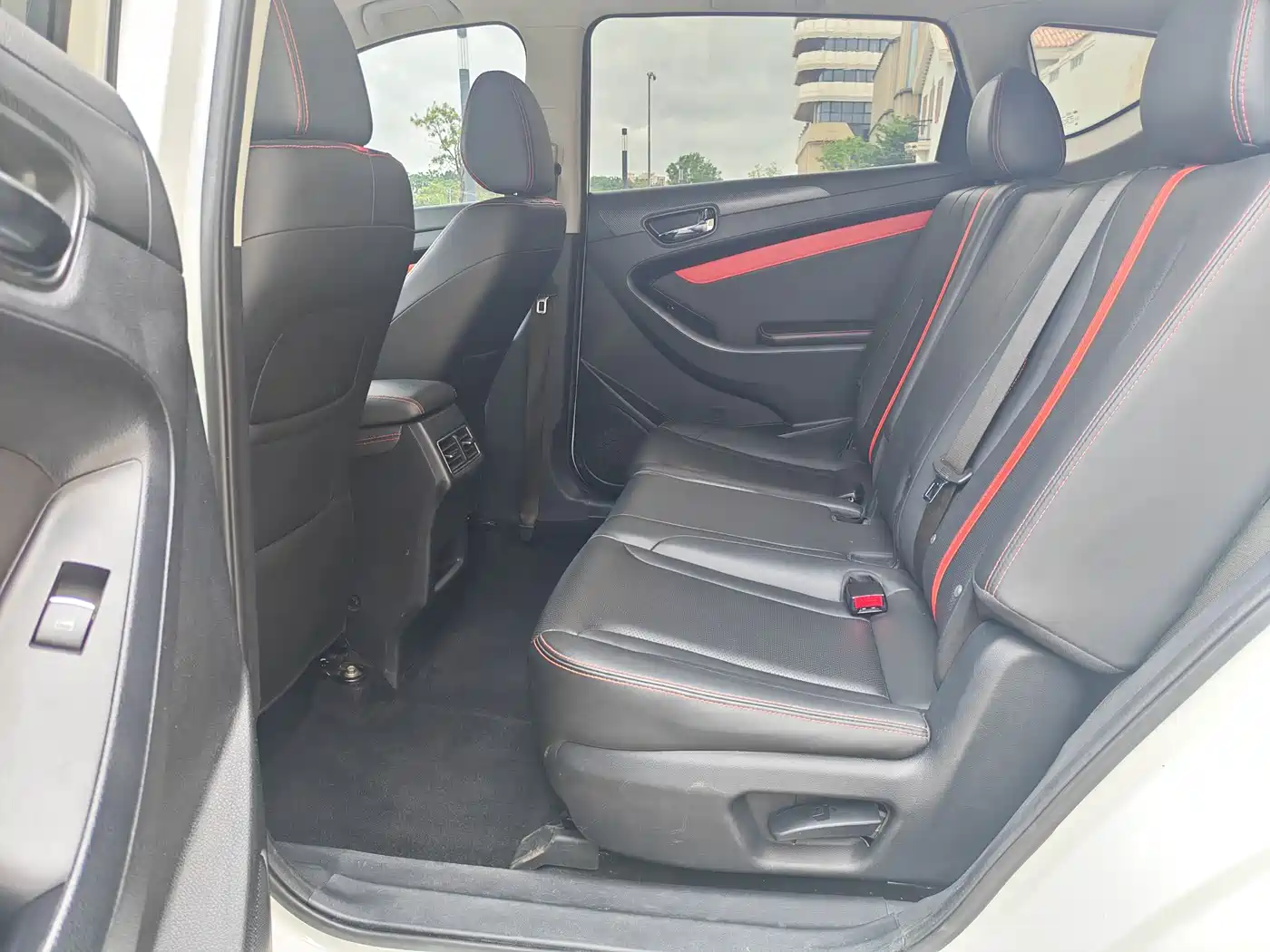 Dongfeng Fengguang Fengguang 580 2020 2021 ☆Star Edition 1.5T Automatic Luxury