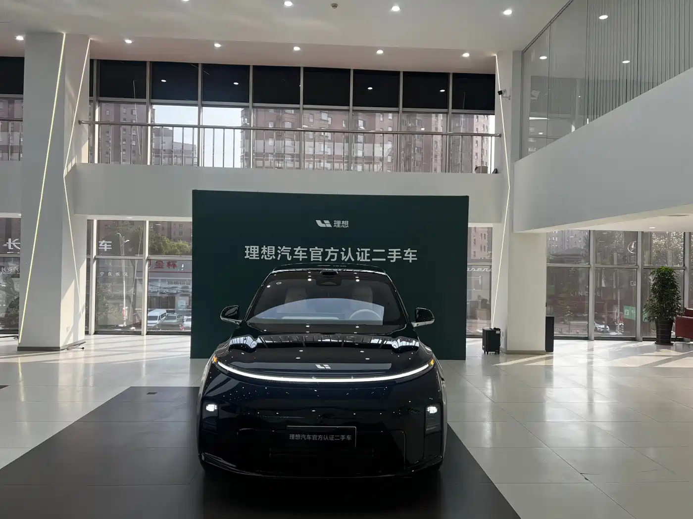 2026 Li Auto Li L8