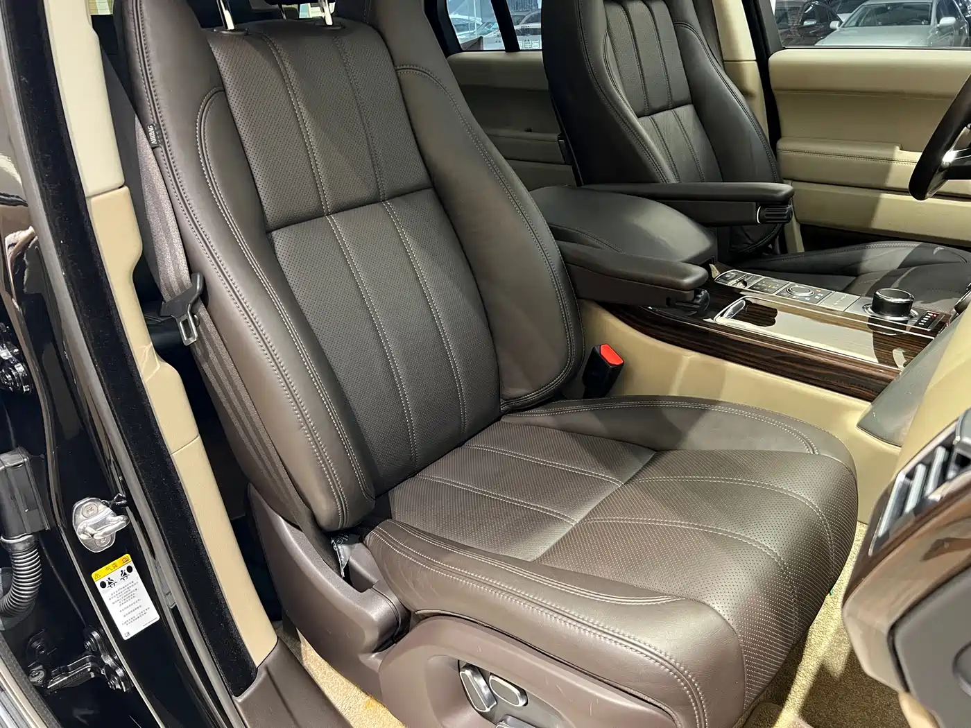 Land Rover Range Rover 2014 3.0 SC V6 Vogue фото 28