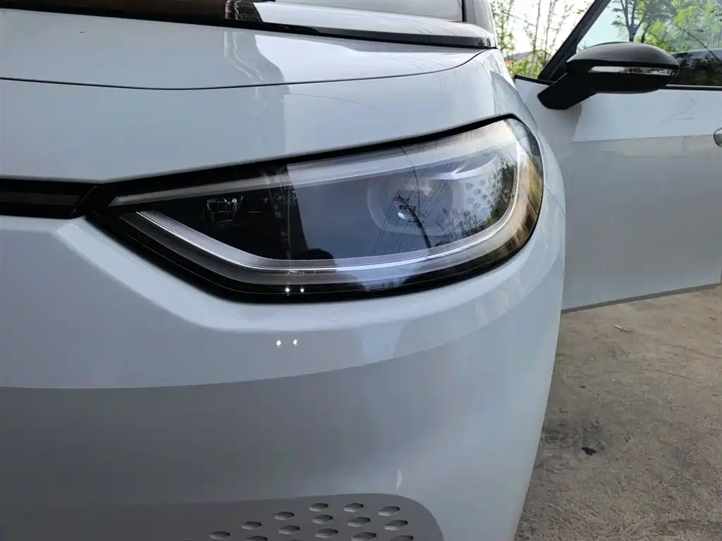 Volkswagen ID.3 2024 Pure Smart Edition фото 24