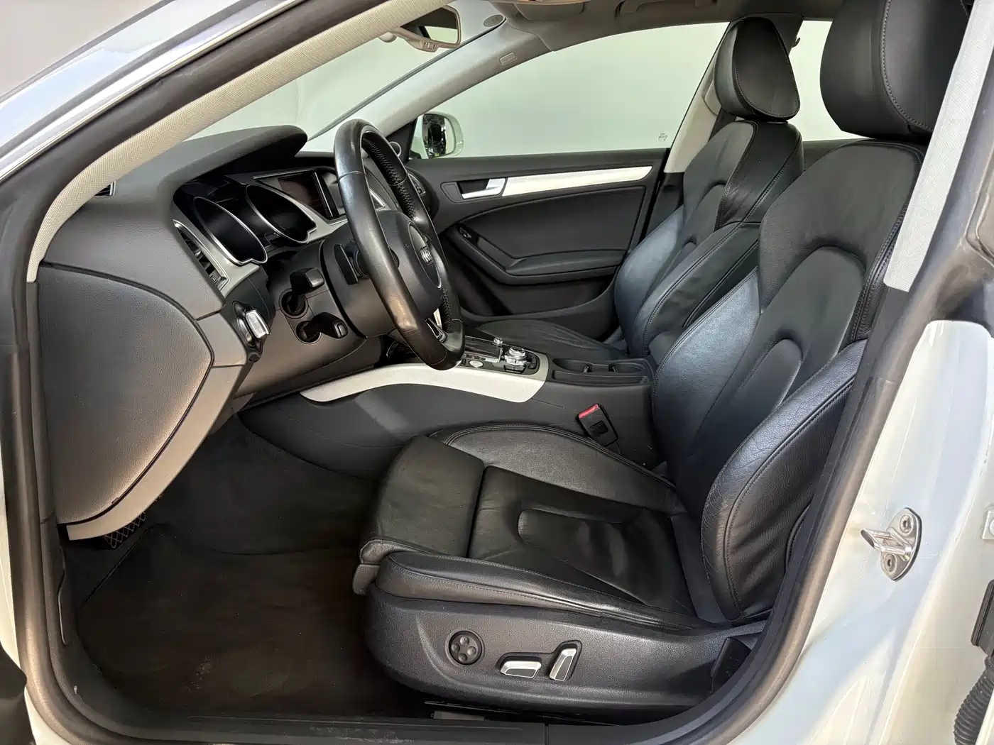 Audi A5 (Import) 2014 Sportback 45 TFSI quattro фото 12
