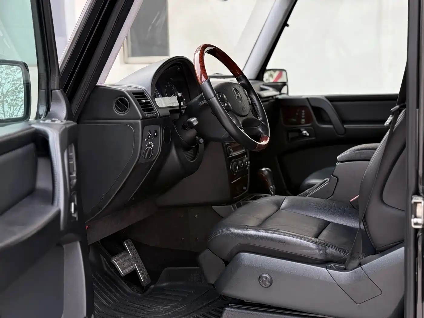 Mercedes-Benz G-Class 2010 G 500 фото 11