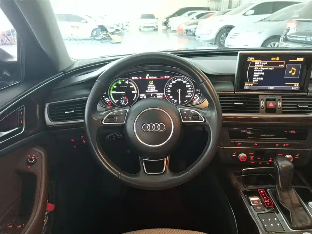 Audi A6L New Energy 2018 40 e-tron фото 10