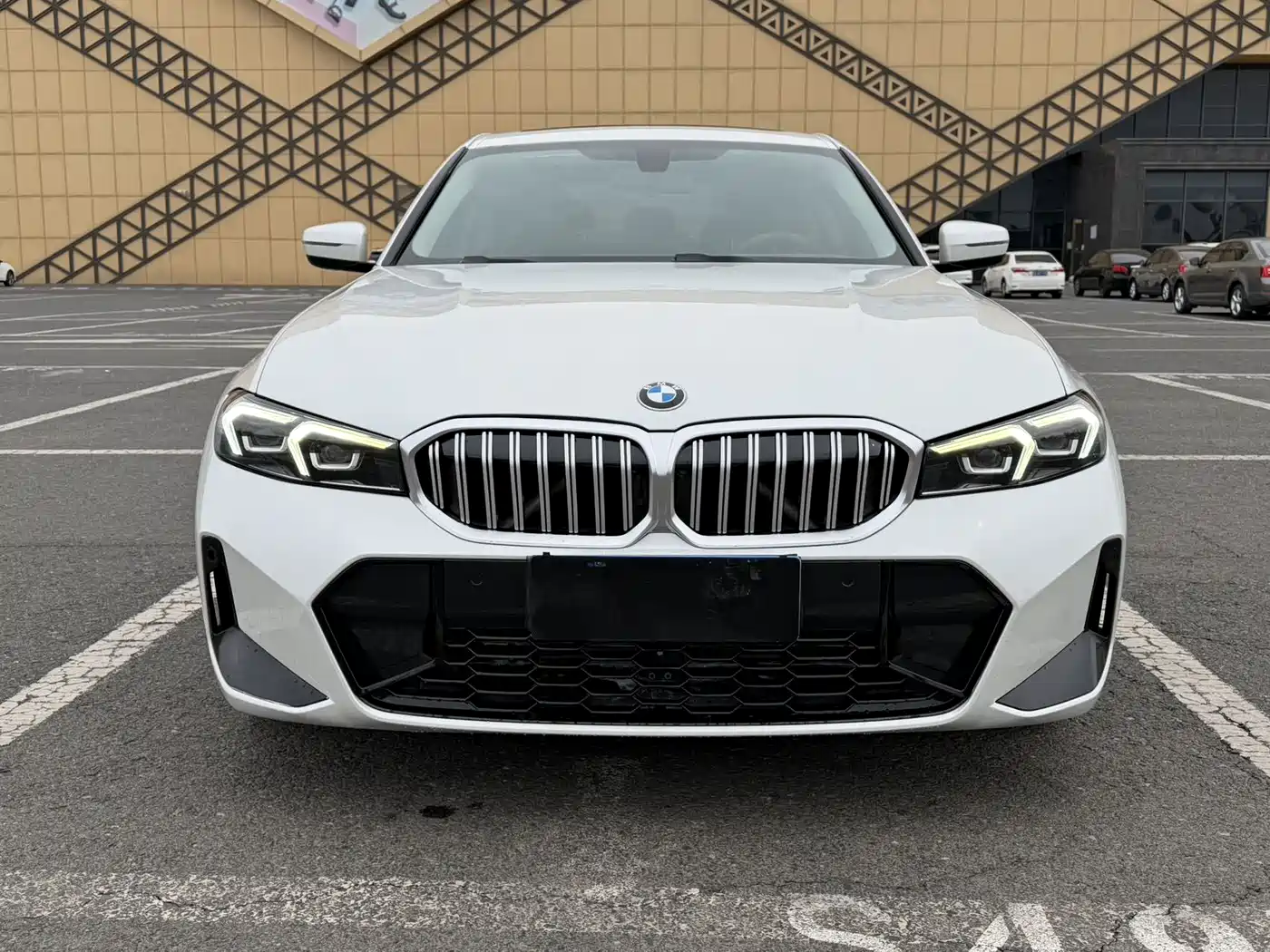 BMW 3 Series 2023 320Li M Sport Package фото 2