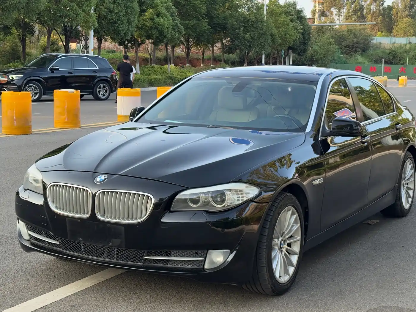 صورة 3 - BMW 5 Series