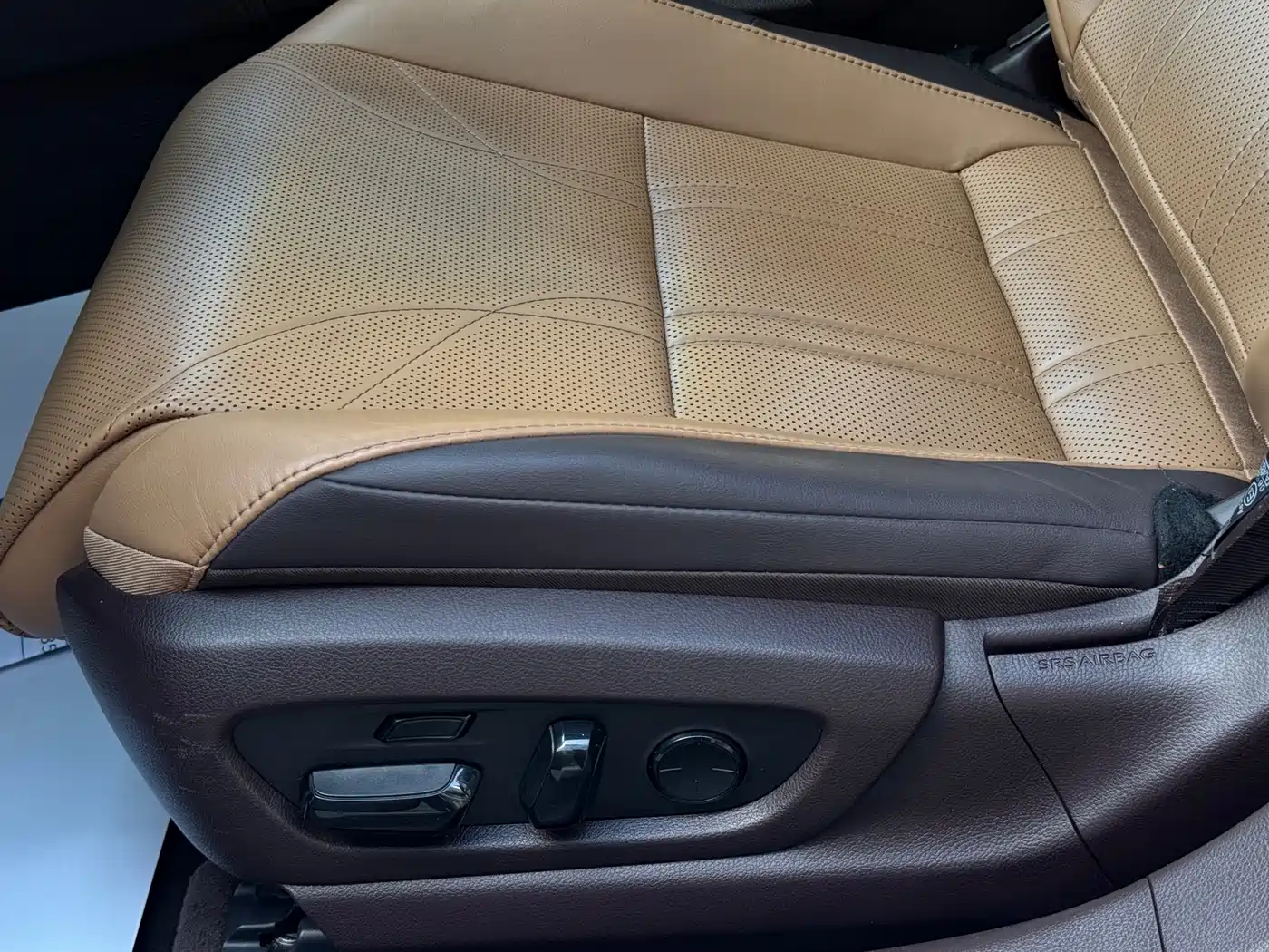 Lexus ES 2018 300h Premium Edition China V фото 22