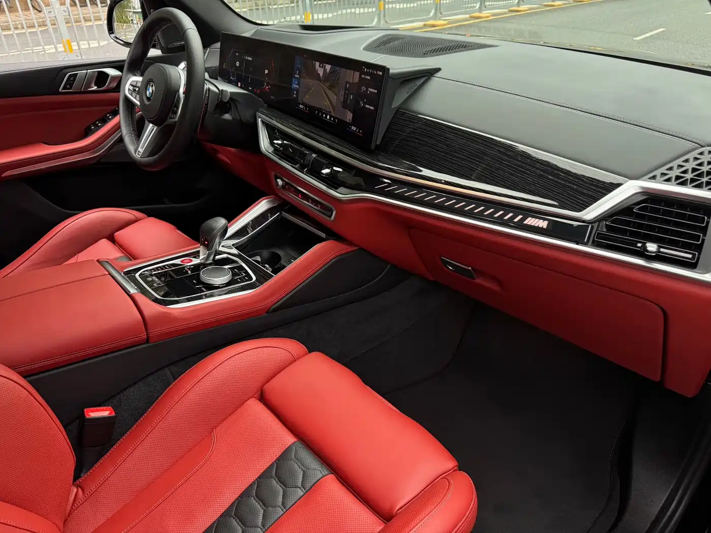 BMW X5 M 2023 Model X5 M Thunder Edition фото 9