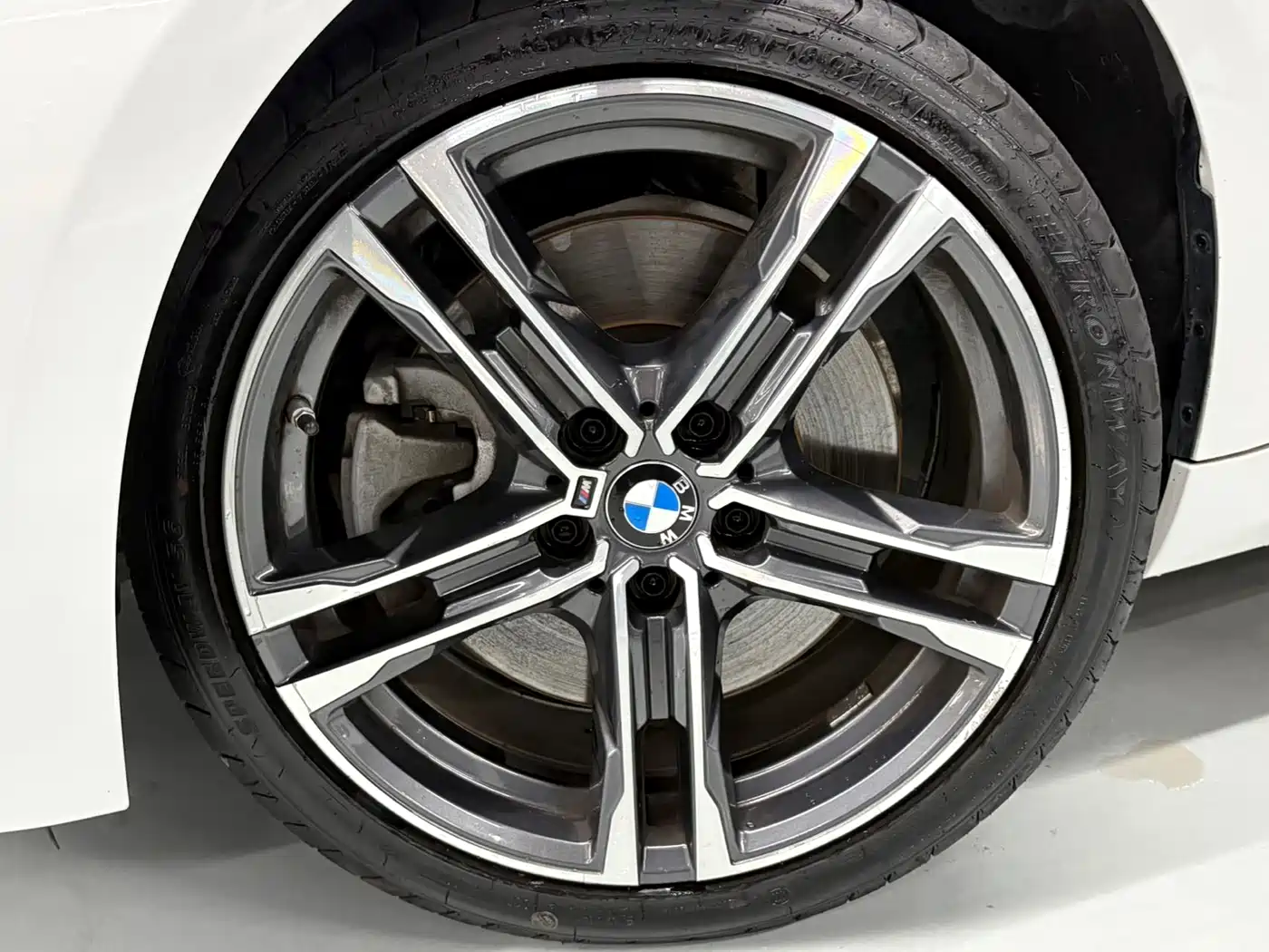BMW 1 Series 2021 125i M Sport Black Night Edition фото 12