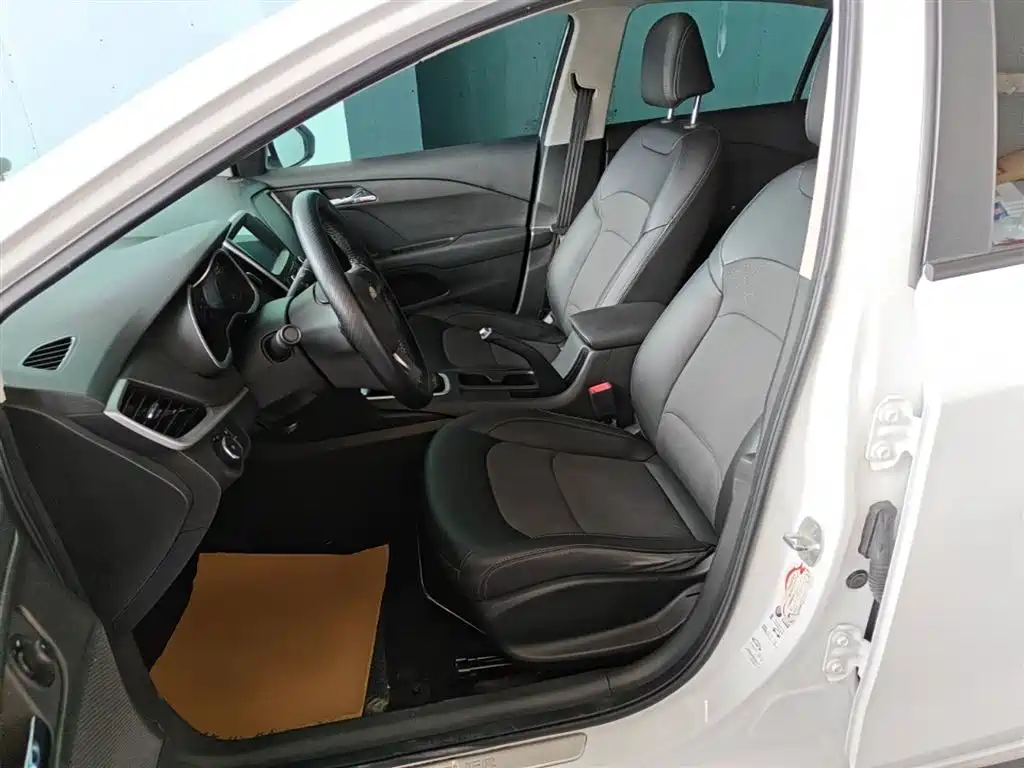 Chevrolet Cavalier 2019 320 Automatic Joy Edition фото 15