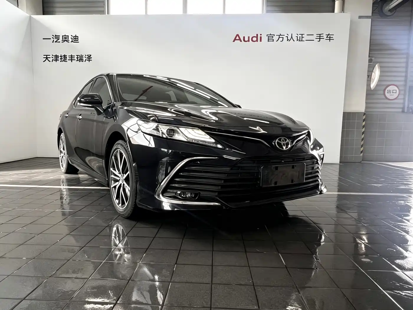 Toyota Camry 2021 2.5G Luxury Edition фото 4
