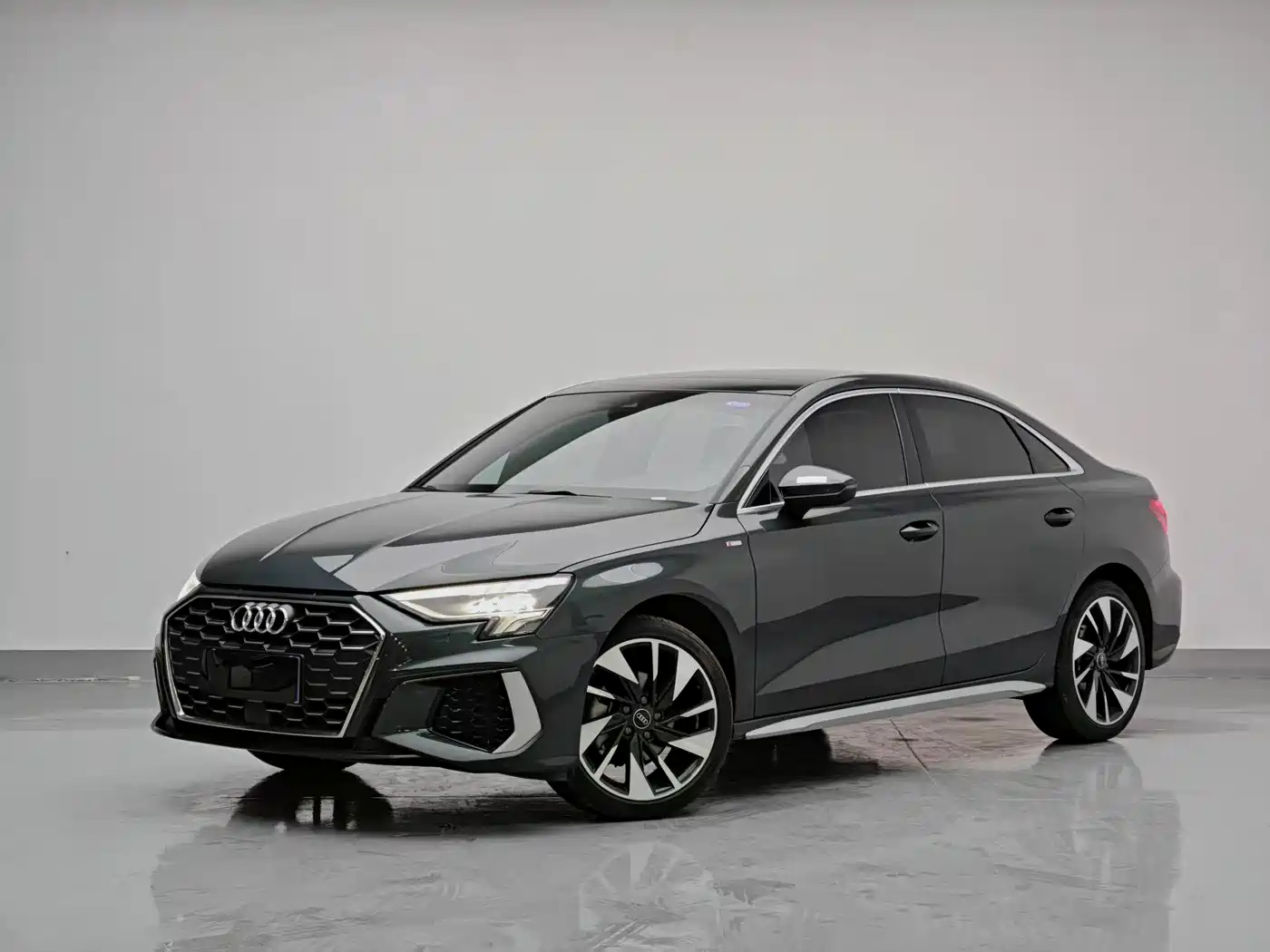 Audi Audi A3 2023 Facelift A3L Limousine 35 TFSI Fashion Sport