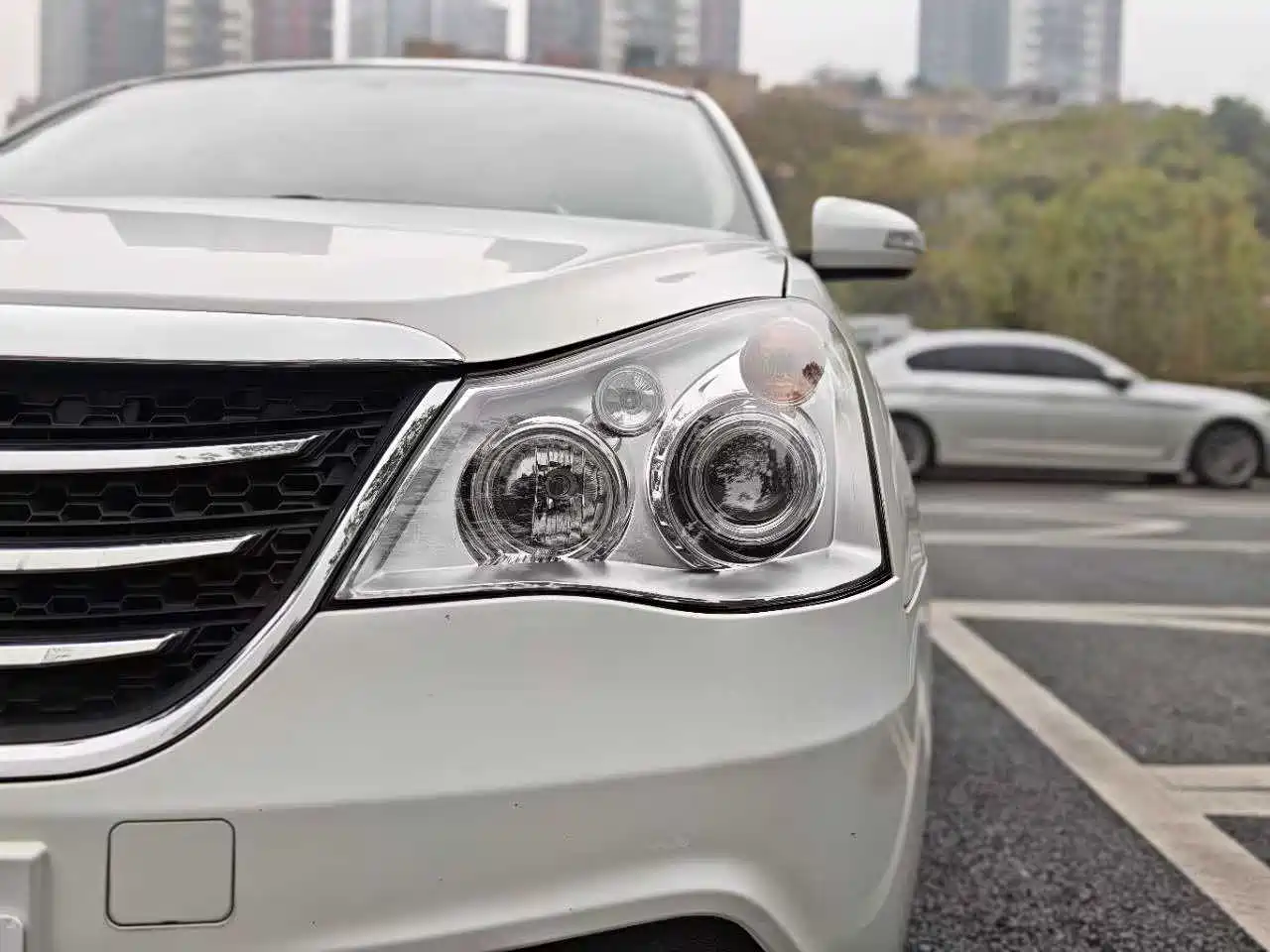 Dongfeng Aeolus Dongfeng Fengshen A60 2014 2014 1.6L Automatic Luxury
