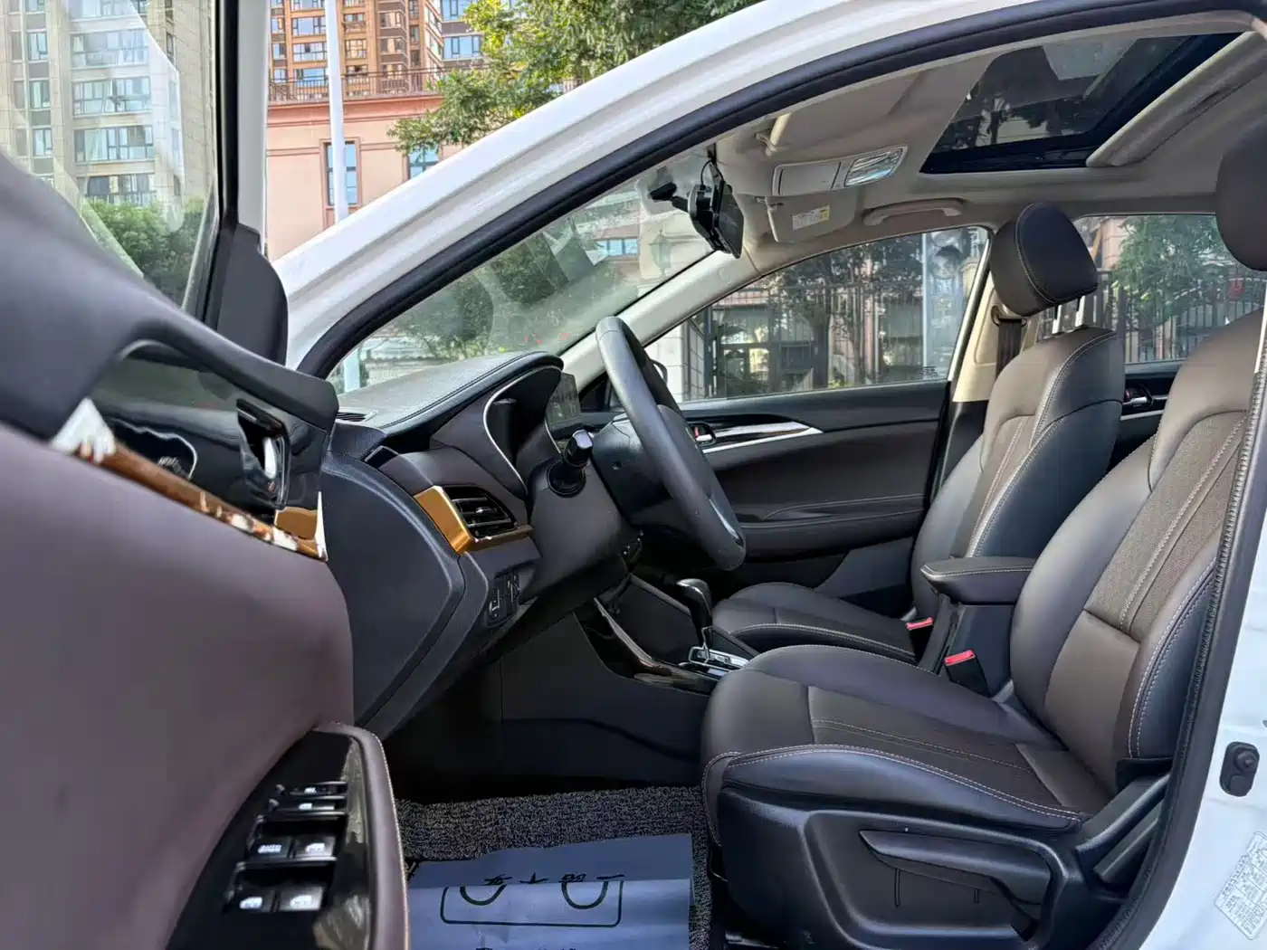 Changan Eado DT 2018 2018 1.6L Automatic Smart Edition