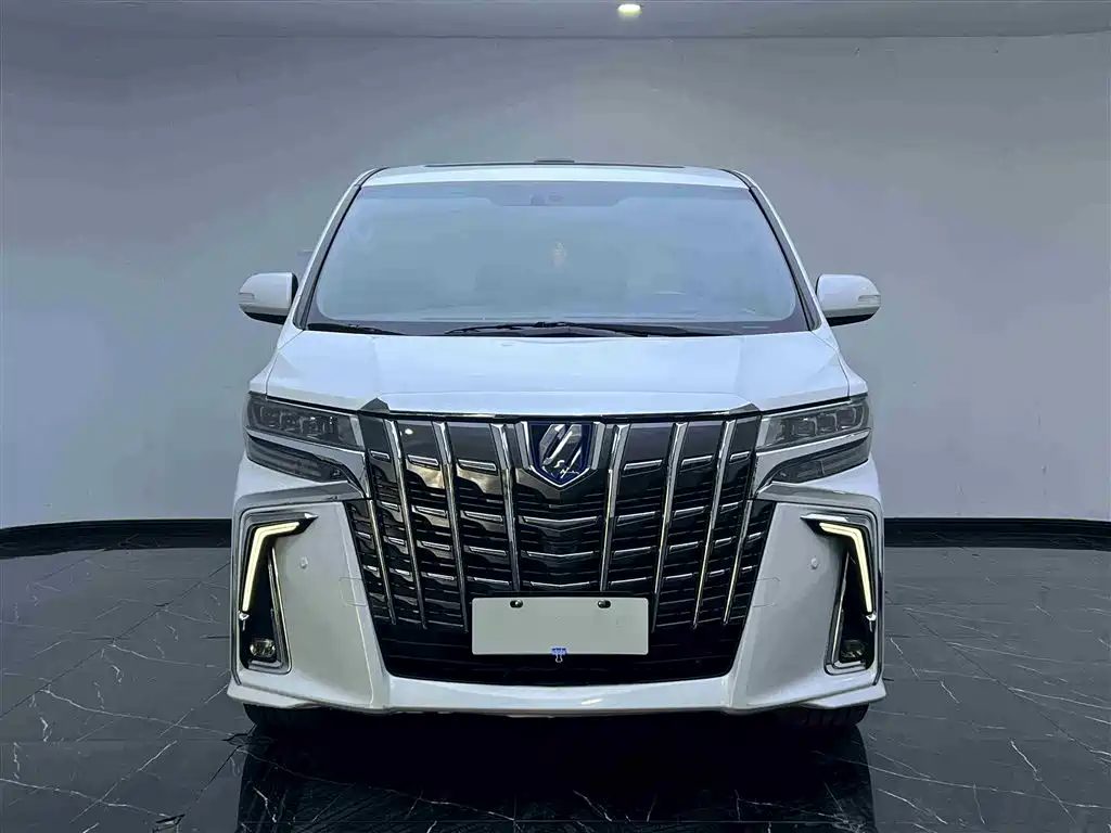 Toyota Alphard 2011 Model 2.4L Luxury фото 2