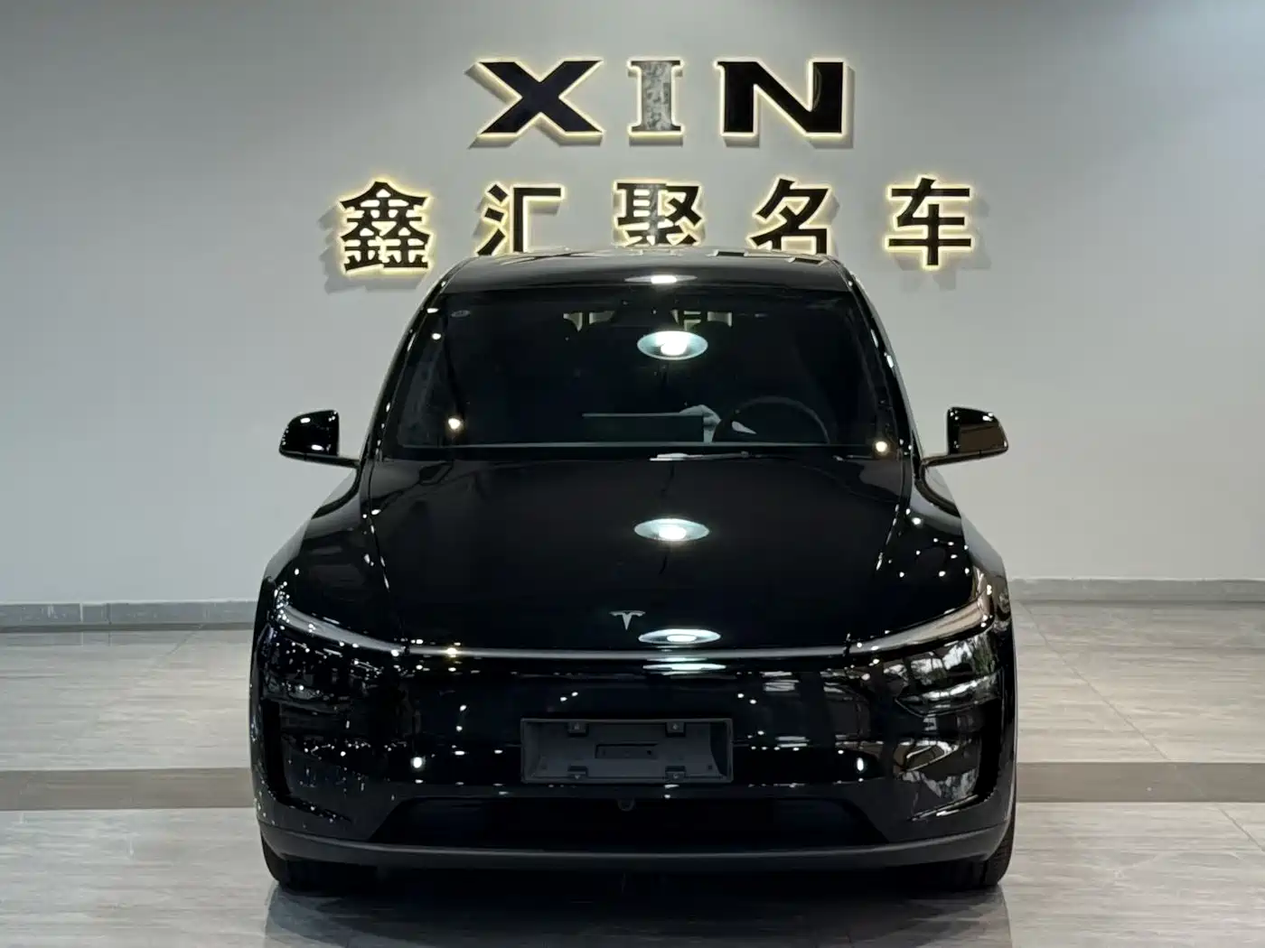 2026 Tesla Model Y L