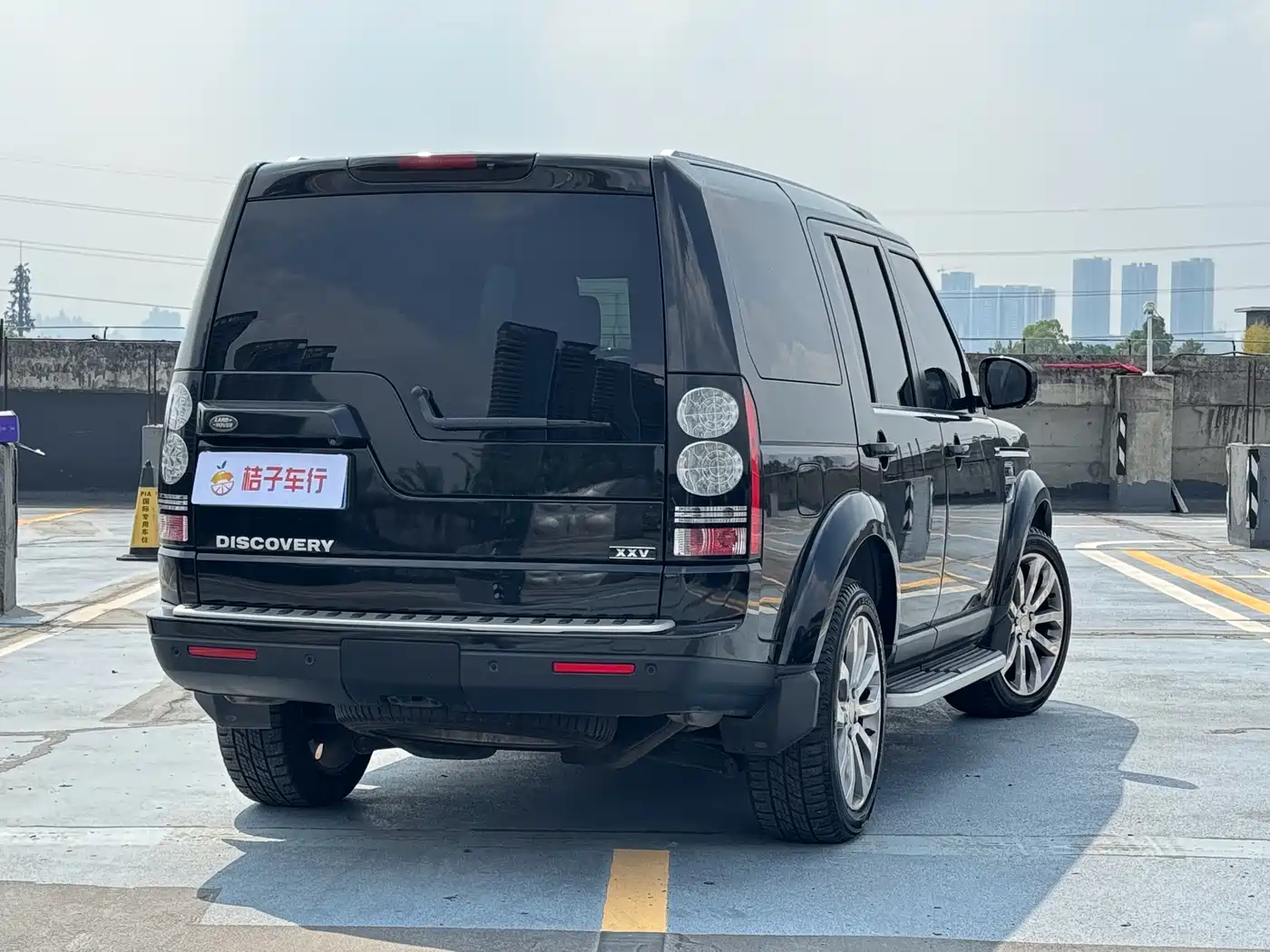 Land Rover Discovery 2014 3.0 SC V6 XXV Edition фото 5
