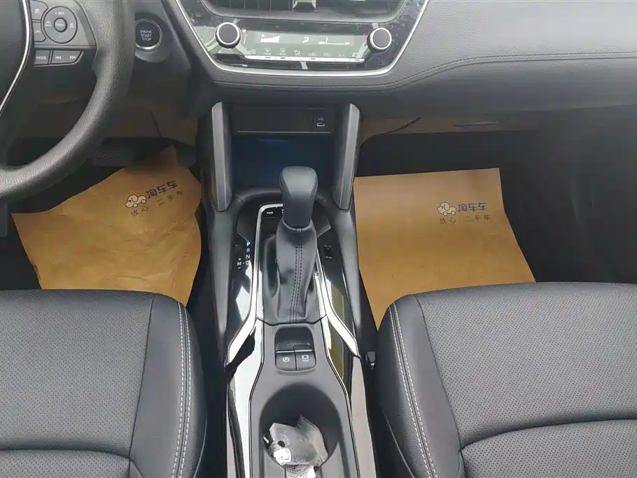 Toyota Frontlander 2024 2.0L CVT Leading Plus Edition фото 16