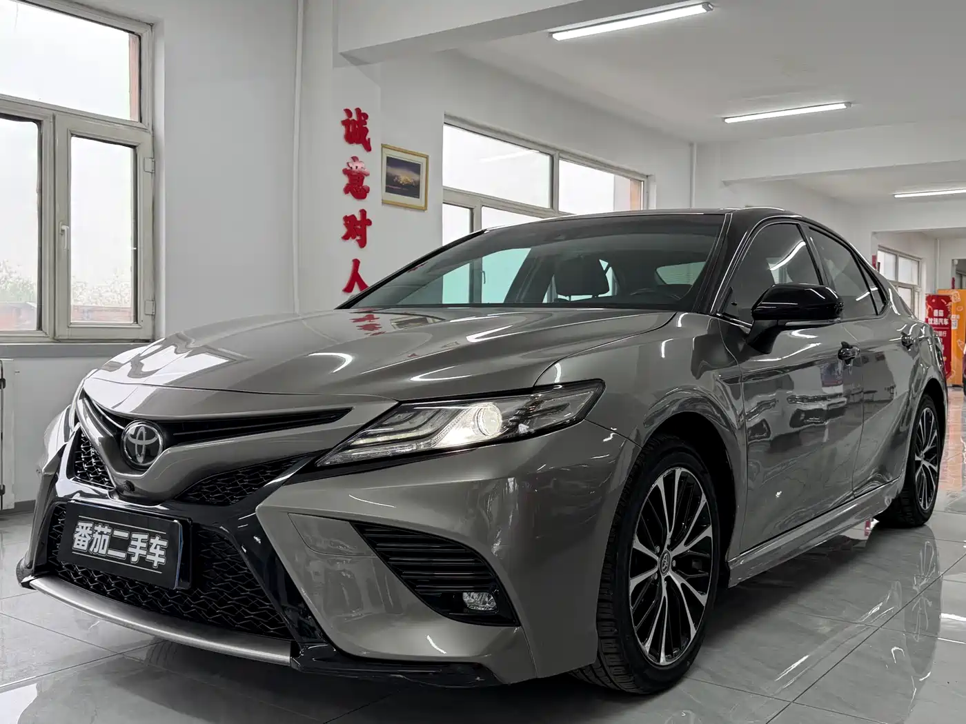 Toyota Camry 2018 2.0S Sport Edition