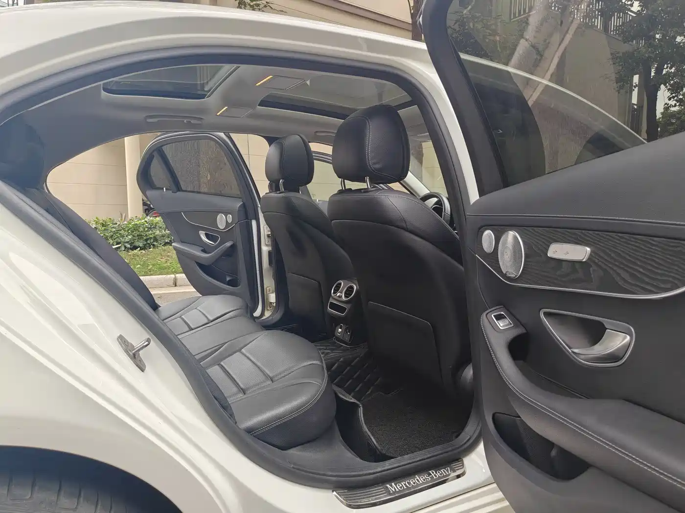 Mercedes-Benz C-Class 2021 C 260 L Sport Starry Exclusive Edition фото 13