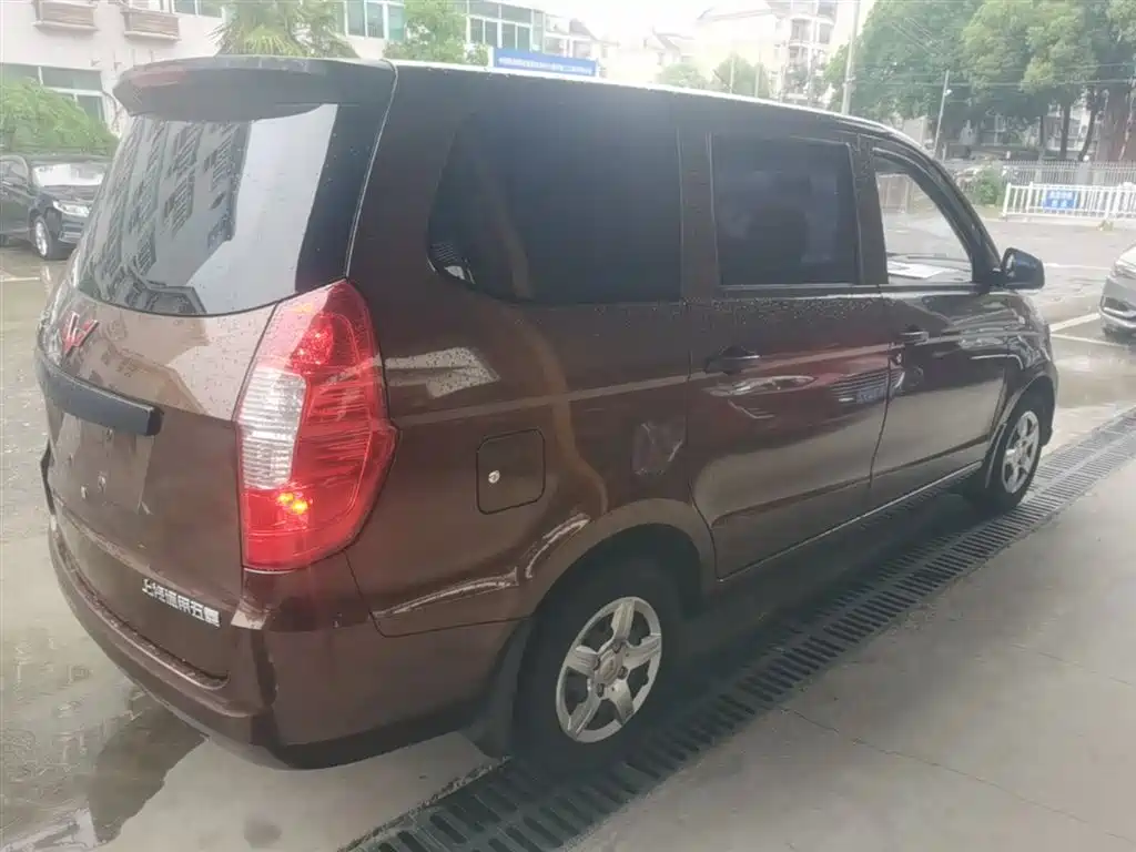 WULING AUTOMOBILE WULING HONGGUANG