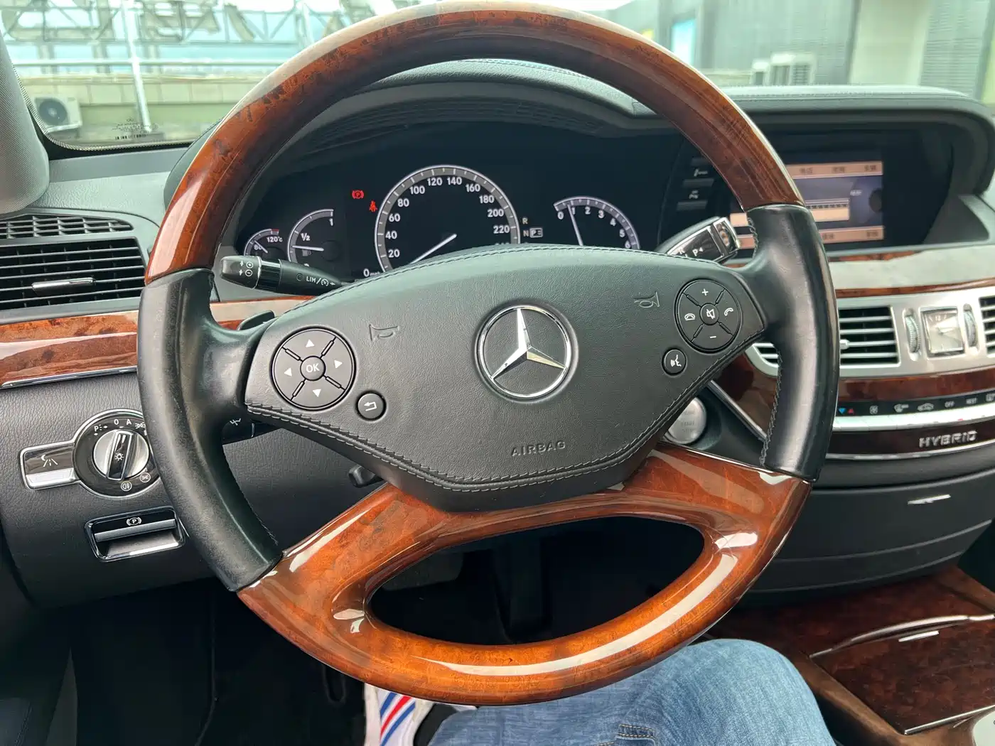 Mercedes-Benz S-Class 2010 Model S 400 L HYBRID фото 13
