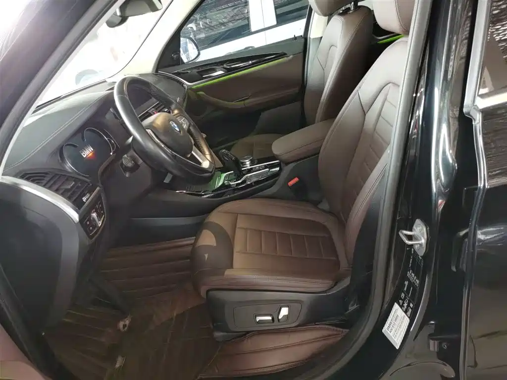 BMW X3 2018 xDrive25i Luxury Package China VI фото 15