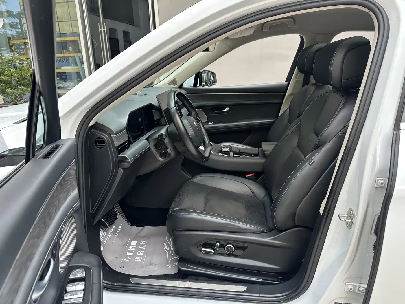 AITO Wenjie AITO M5 2022 Extended Range RWD Standard фото 6