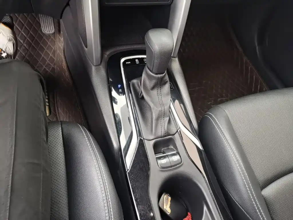 Toyota Frontlander 2022 2022 2.0L CVT Luxury PLUS Edition